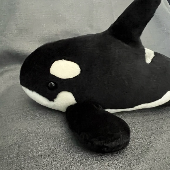 Sea World Shamu Plush Whale Orca - Picture 7 of 9